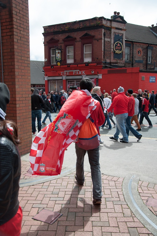 Illustration for article titled You'll Never Flop Alone: Sad Scenes From The Last Of Liverpool's Season